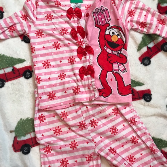 ELMO Sesame Street girls Christmas pajamas size 3t - Picture 3 of 4